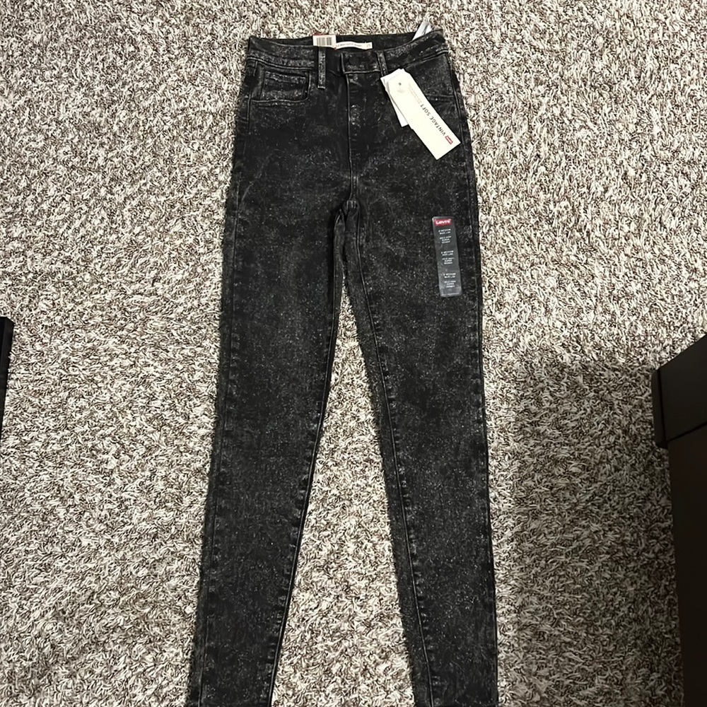 Levi's high rise skinny jeans